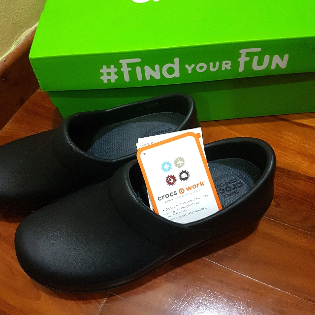 Crocs women's hot sale neria pro clogs