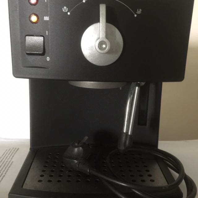 Krups Espresso pump coffee maker, TV & Home Appliances, Kitchen