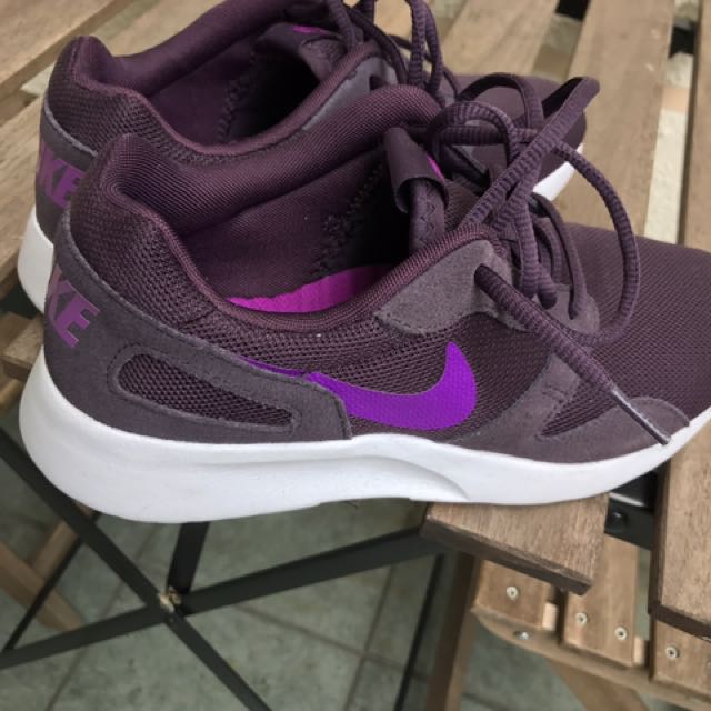 nike purple shoes for women