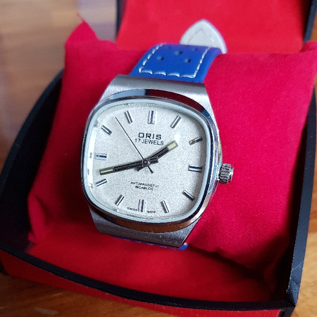Oris antimagnetic incabloc hotsell