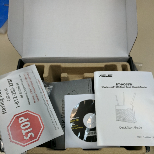 Asus RTAC68w (RTAC68u 白色版) Router, 電腦＆科技, 電腦周邊及配件, Wifi及上網相關產品