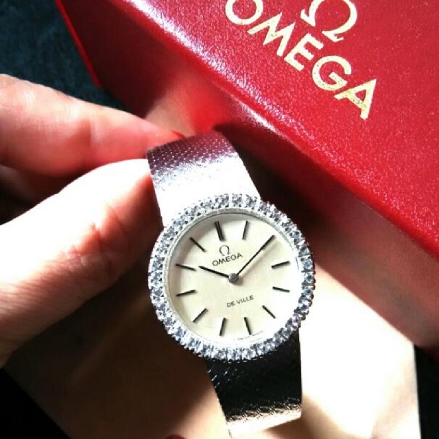 Authentic Vintage Omega Diamond Ladies Watch Luxury Watches On Carousell