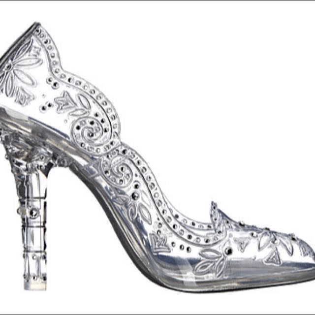 Dolce and gabbana glass slipper pump top