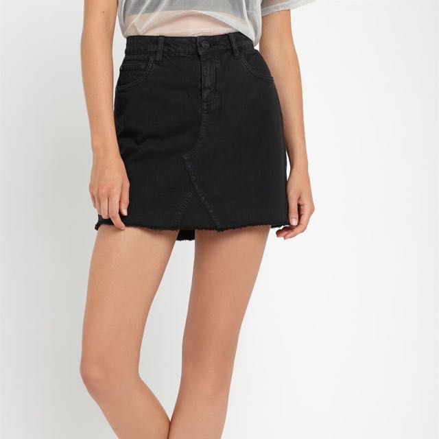 black frayed denim skirt