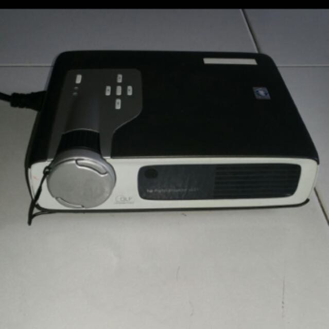 Hp digital projector hotsell xb31