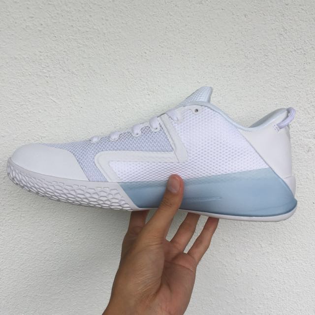 Nike ZOOM Kobe Venomenon 6 Ice Blue Men s Fashion Activewear on