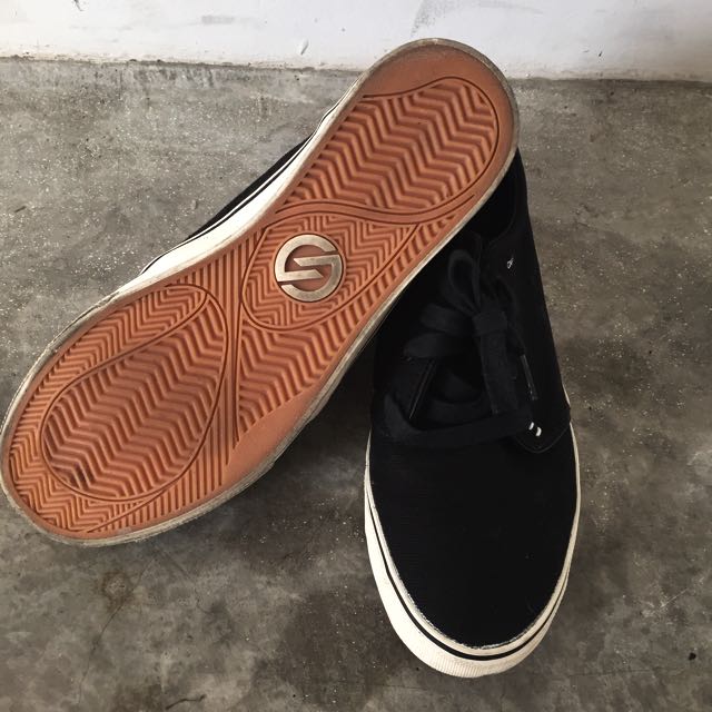 Oxelo canvas shoes 2025
