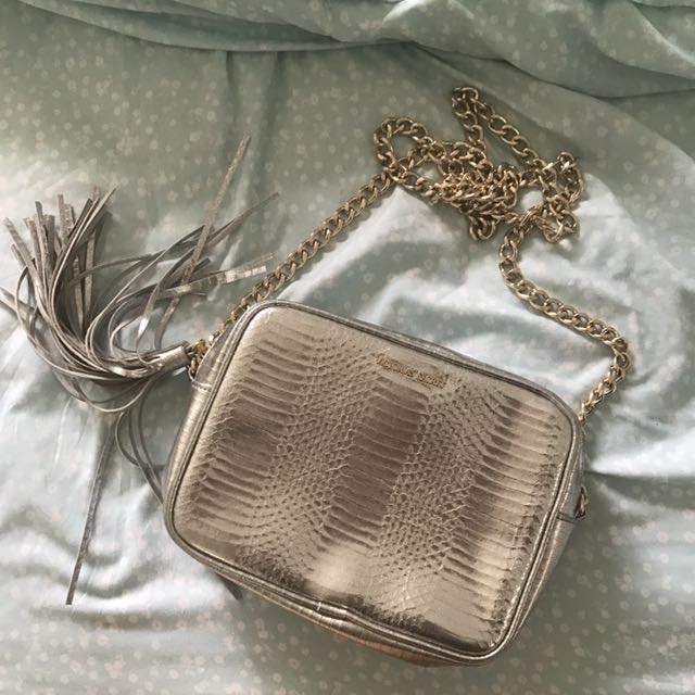 Victoria secret silver bag outlet