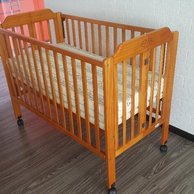 baby one cot