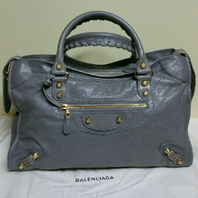 balenciaga giant gold city