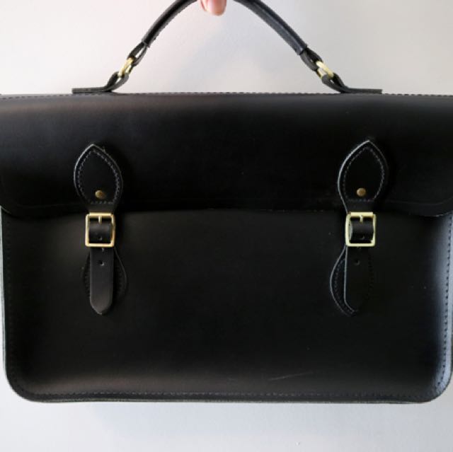 Cambridge Satchel slim document briefcase in leather, Men's Fashion