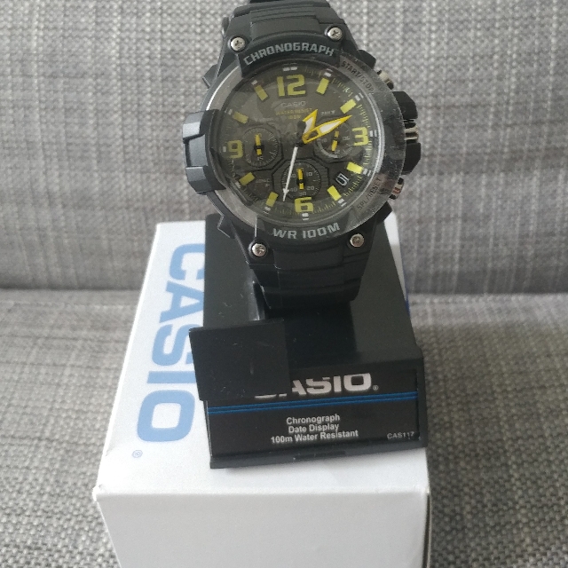 casio men's mcw100h heavy duty design watch