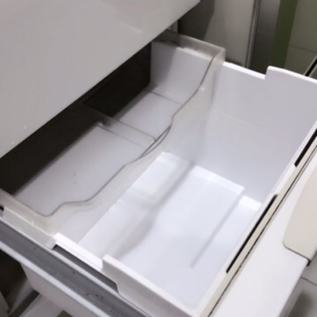 Hitachi  日立三門變頻奈米脫臭冰箱  R-N35WS 照片瀏覽 4