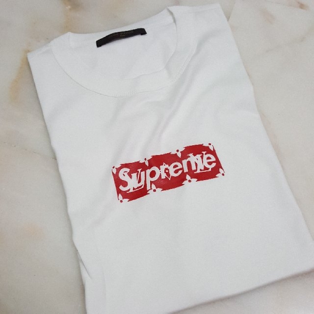 real supreme t shirt tag