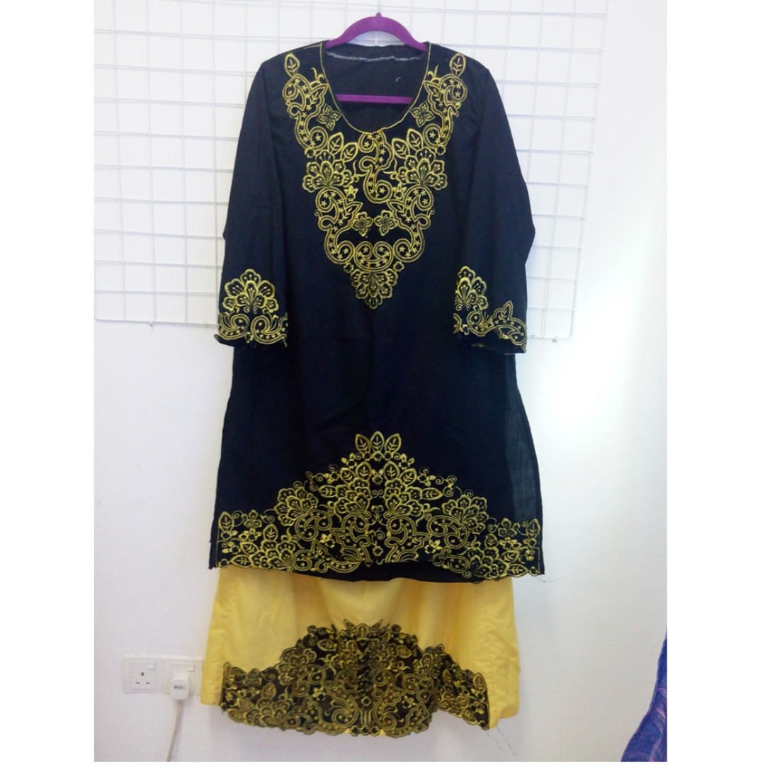 Pre loved Baju  Kurung  Ala  Punjab Muslimah Fashion on 