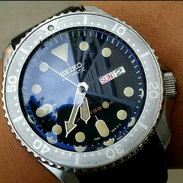 ONLY 1 SET LEFT ) SEIKO - SKX DIAL/HANDS VINTAGE PROJECT !!!, Mobile Phones  & Gadgets, Wearables & Smart Watches on Carousell