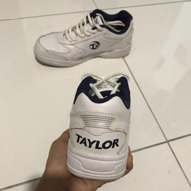 Taylor lawn bowls shoes hot sale