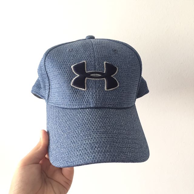 cap under armor