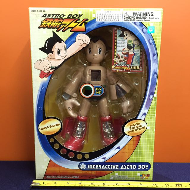 Bandai Astro Boy Interactive Astro with lights and sounds [L15], Toys