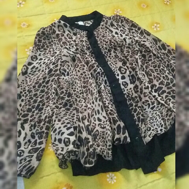 Blus Bahan Sifon Corak Macan Fesyen Wanita Pakaian Wanita
