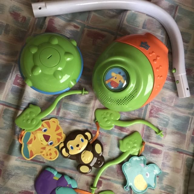 bright starts crib mobile