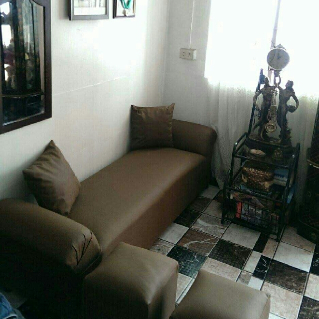 Cleopatra Sofa Set (Category: Sofas) located in San Mateo. Submitted by krisna.jimenez (Listing ID 125906207, Image 2). Description: Made to order 1cleopatra, 2 pillow and 2 stool for only 3500 Cleopatra only 2500 Please check our fb page for more sample photos https://www.facebook.com/jairou.ol.shop/ Please note: delivery charge may vary depending on your location.