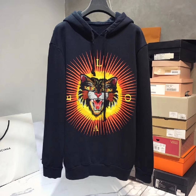 acampar Boda muerte GUCCI ANGRY CAT HOODIE, Men's Fashion, Tops & Sets, Hoodies on Carousell
