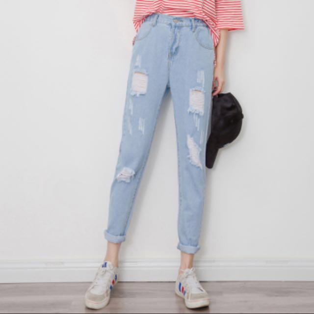 loose jeans style