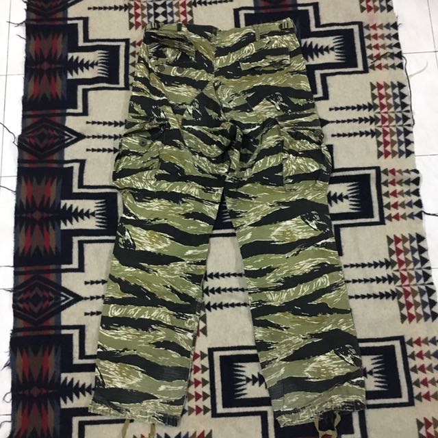Tiger stripe cargo pants new arrivals