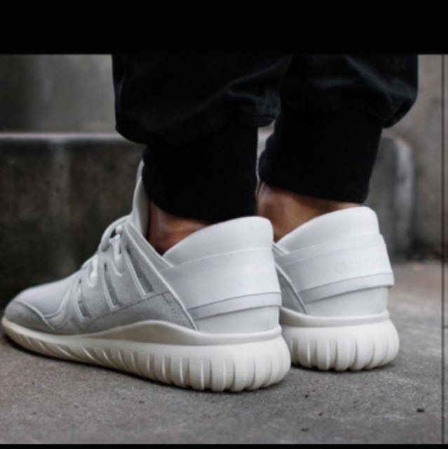 Adidas tubular clearance runner triple white