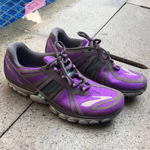 brooks shoes jakarta