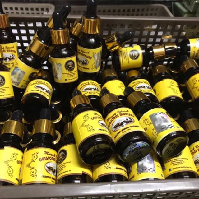 Minyak Belacak Original Warisan Health Beauty Men S Grooming On Carousell