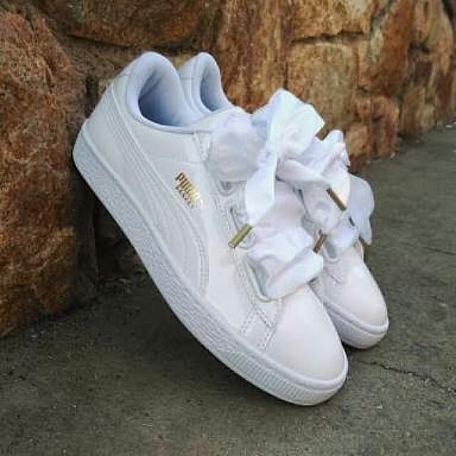 puma heart white