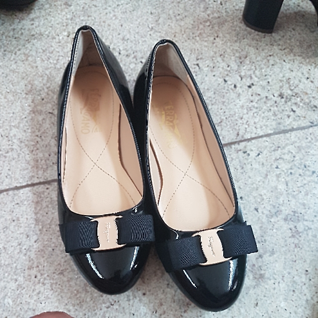 Salvatore Ferragamo FLATS SIZE 37 KW SUPER PREMIUM AAA Fesyen