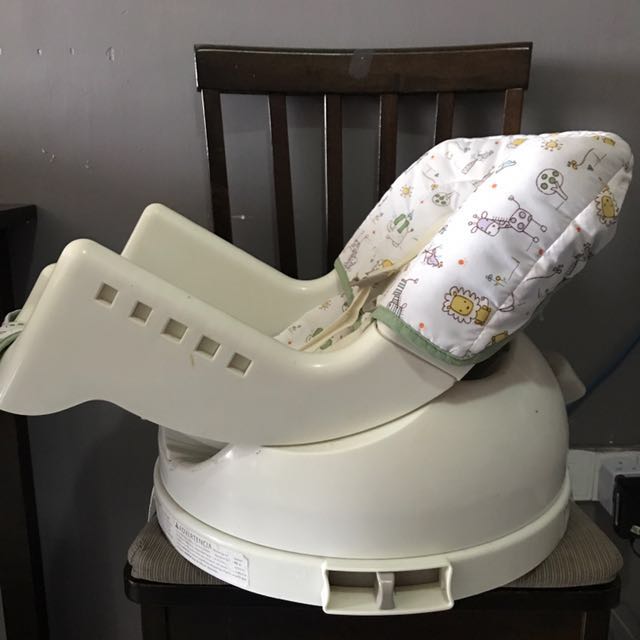 Miswivel feeding 2024 chair