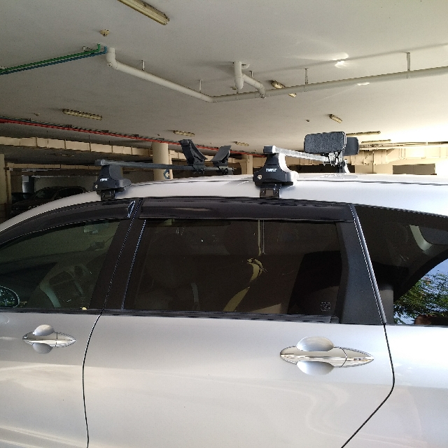 Thule Roof Rack 754 And 874 Kayak Carrier Fits Honda Stream Car Accessories On Carousell