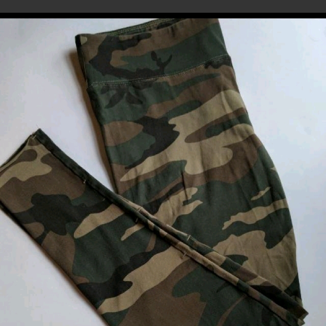 TNA Equator Legging Camo Print Late, Women's Fashion, Clothes on