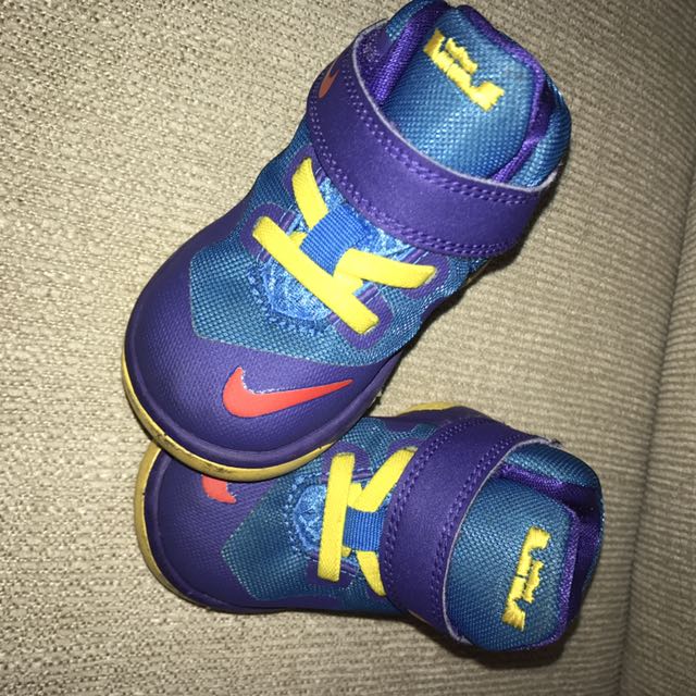 lebron james baby shoes