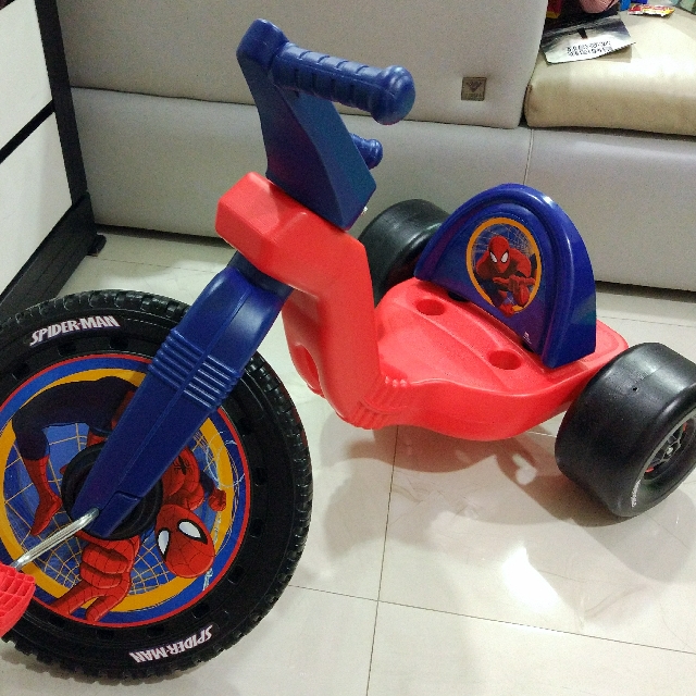 power wheels tricycle