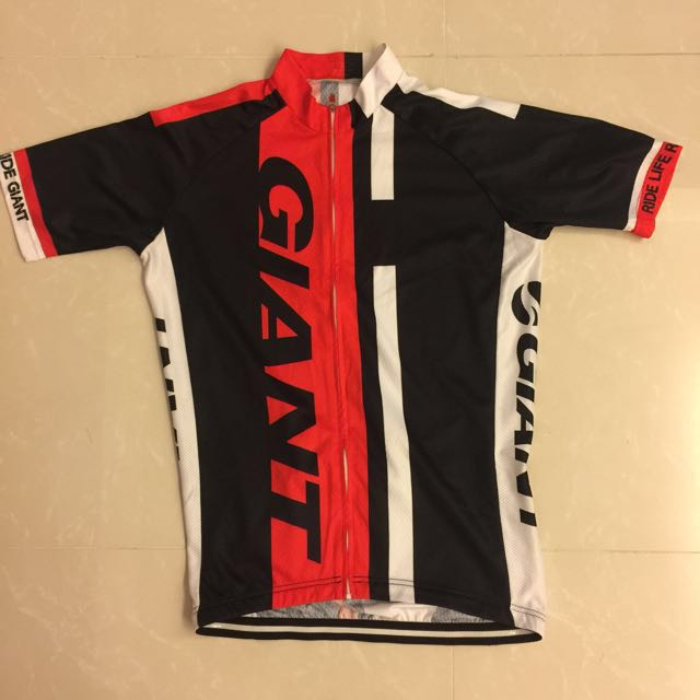 giant cycling top