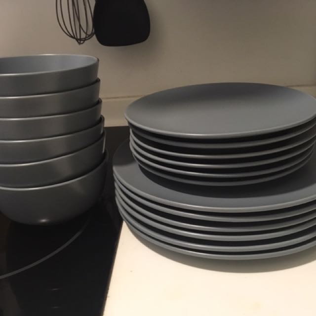 IKEA plate set, TV & Home Appliances, Kitchen Appliances, Other Kitchen