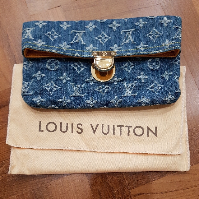 Louis Vuitton Denim Wallet (authentic but old), Women's Fashion, Bags &  Wallets, Purses & Pouches on Carousell