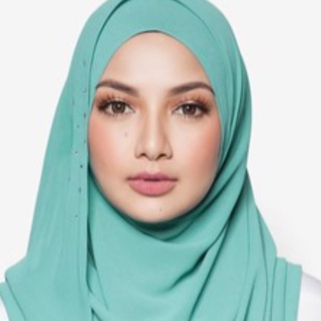 naelofar bag zalora