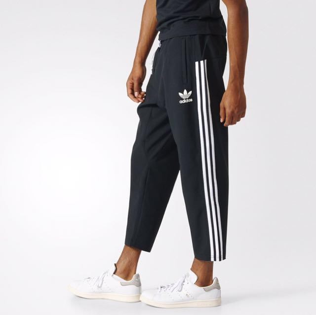 Adidas Originals Seven-Eighth Pants, Men's Fashion, Clothes on Carousell