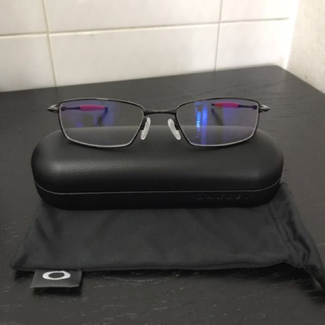 Oakley ox3131 outlet