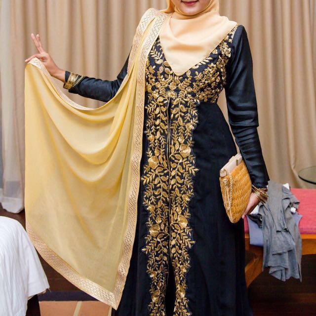 Bollywood theme shop dinner dress