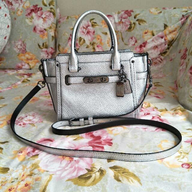 Tas coach swagger sale