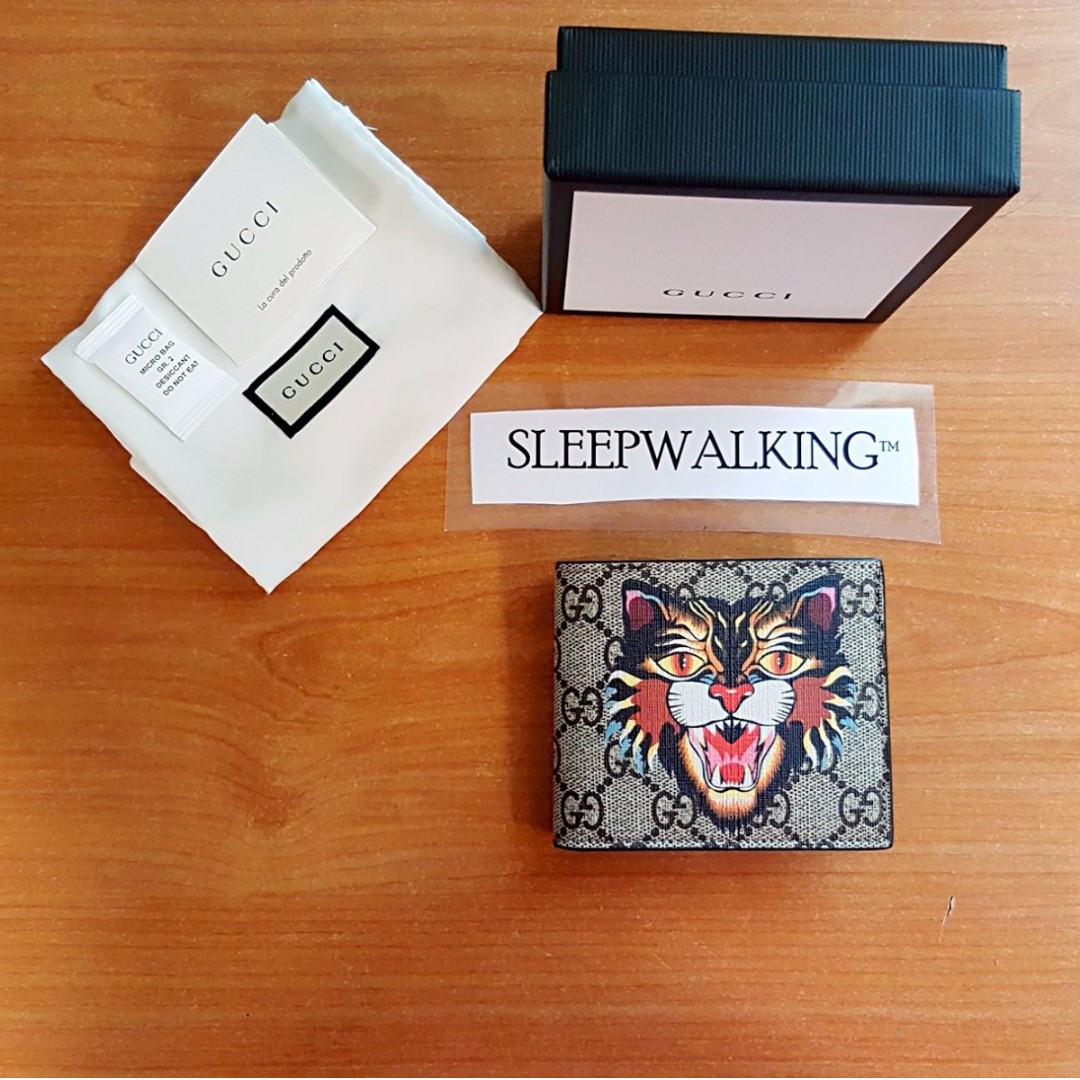isolation kighul en sælger Gucci GG Supreme Angry Cat Print Wallet, Men's Fashion, Watches &  Accessories, Wallets & Card Holders on Carousell