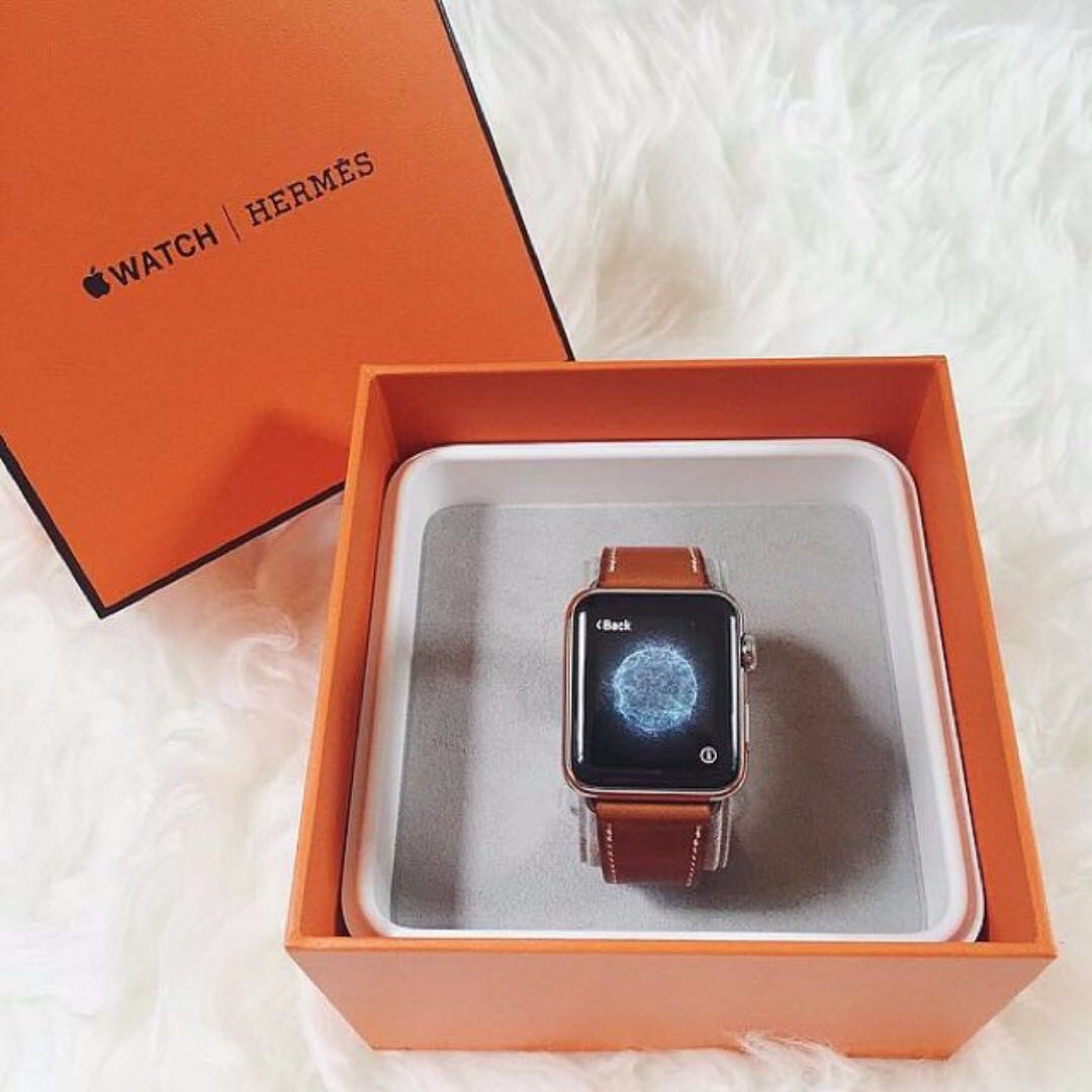 Hermes fitbit discount