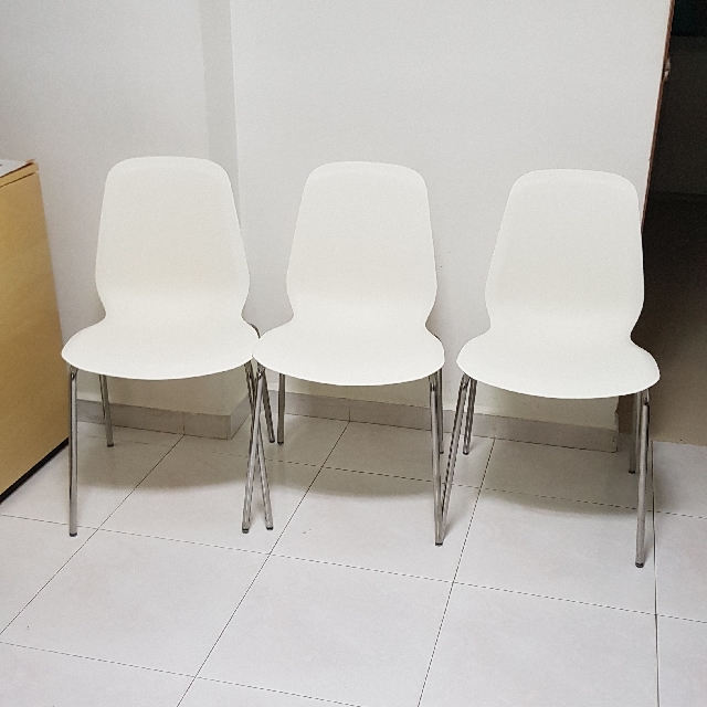 Ikea Leifarne Chair White Plastic Metal Frame X3 Furniture Tables Chairs On Carousell